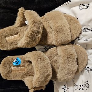 Koolaburra by Ugg size 10